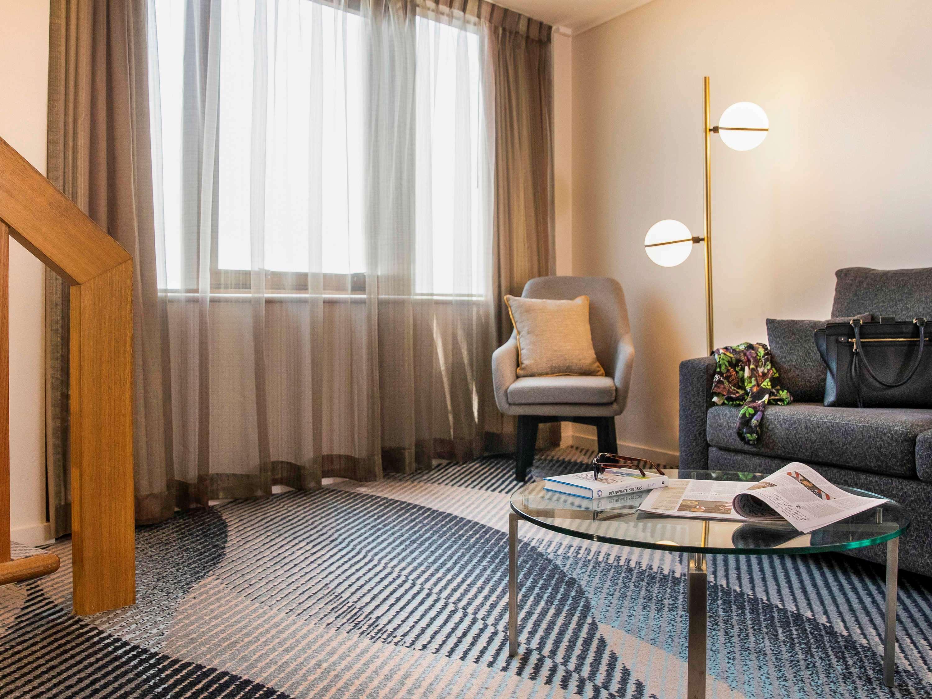 Novotel Sydney Parramatta Eksteriør billede