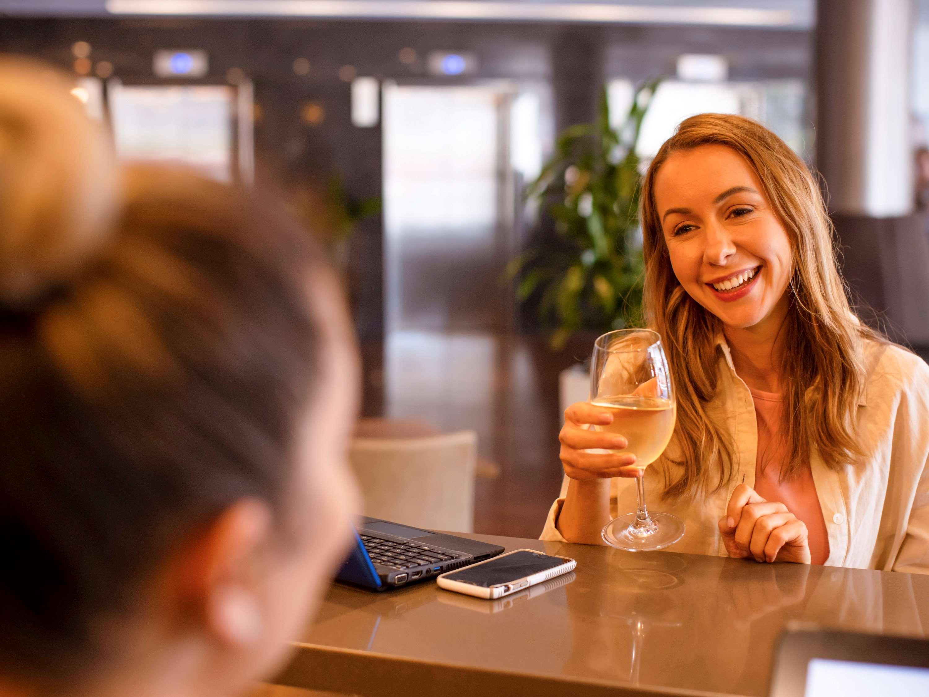 Novotel Sydney Parramatta Eksteriør billede