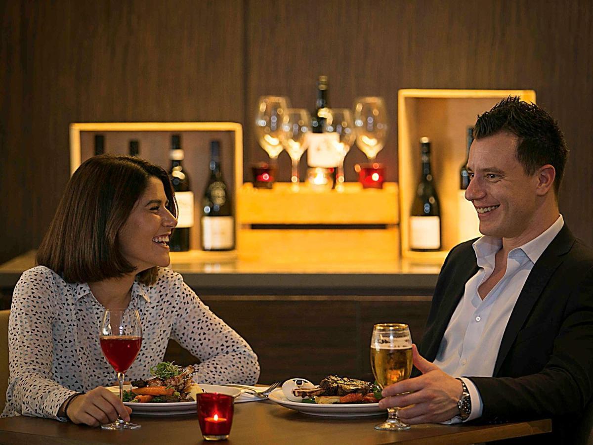 Novotel Sydney Parramatta Eksteriør billede
