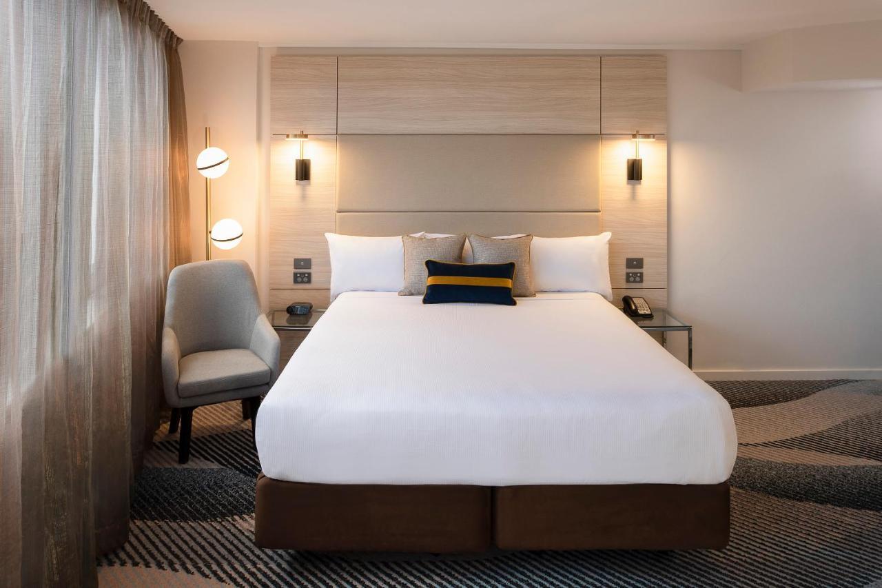 Novotel Sydney Parramatta Eksteriør billede